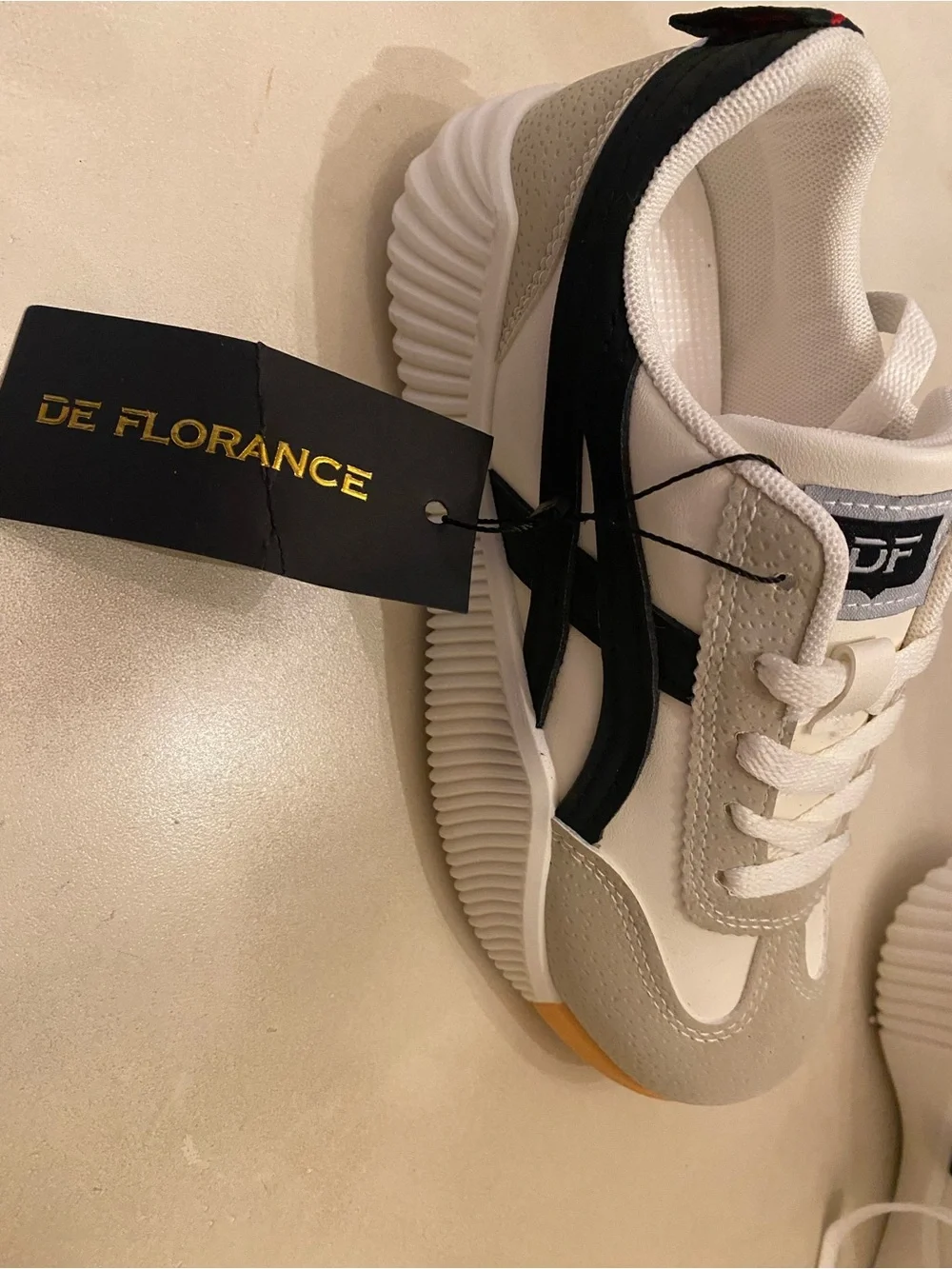 De Florance white black